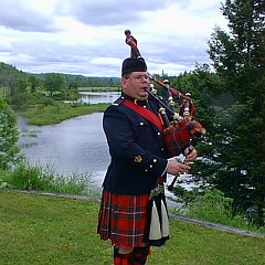 Solo Piping